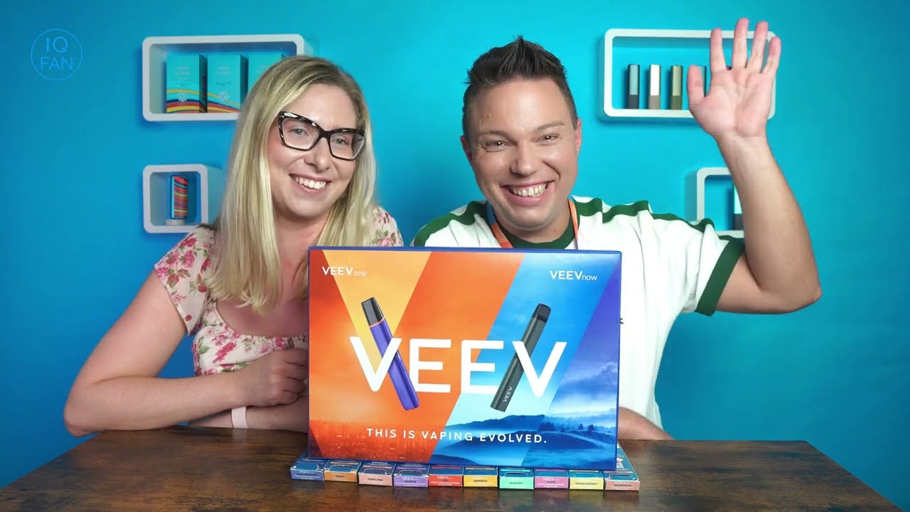 Srovnání rozdílů mezi jednorázovou VEEV NOW a VEEV ONE s výměnnými náplněmi
