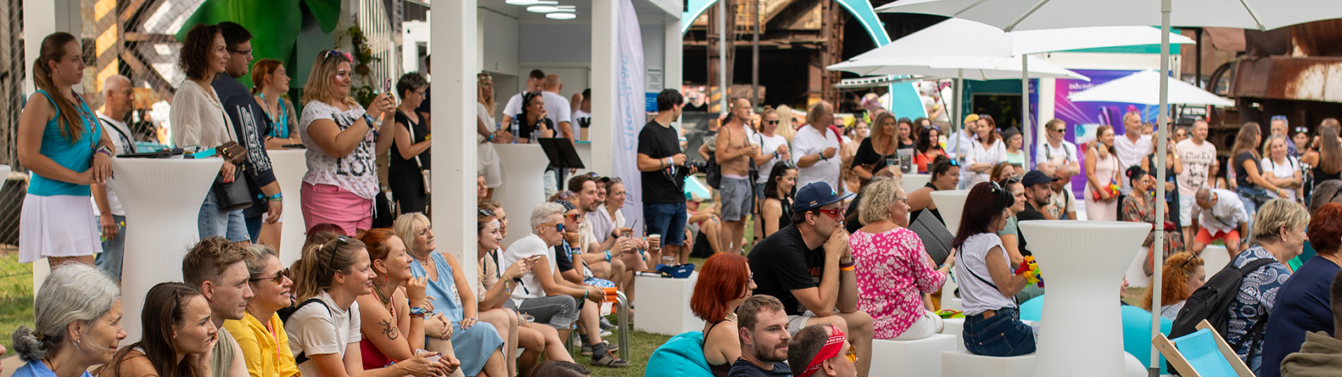IQOS na festivalech 2026: Beats for Love, KVIFF i Colours of Ostrava – kde najdeš zónu IQOS | VEEV | ZYN